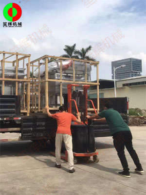 渦流洗菜機等蔬果清洗加工機械發貨交付江西客戶!