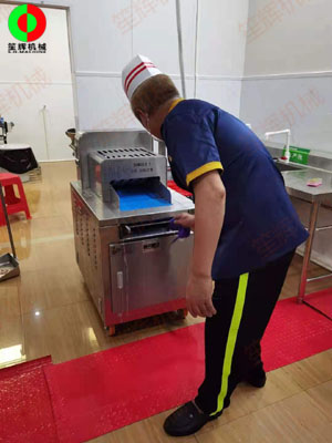 湛江某大型凈菜加工配送中心上線設備投入運營!